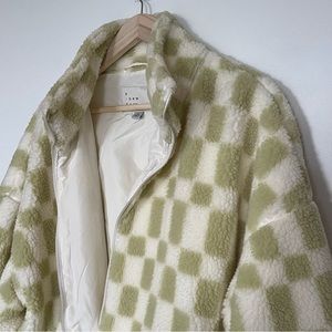 A New Day Green Checkered Print Sherpa